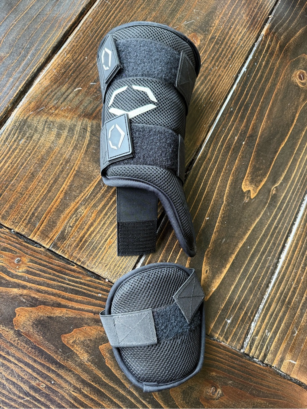Used Evoshield 2 piece elbow guard